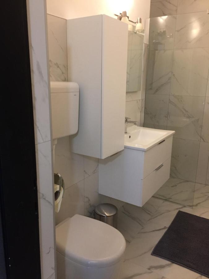 Sunset Apartment Pula Ngoại thất bức ảnh